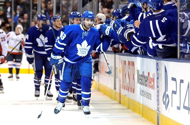 Marner ties Laine for rookie scoring lead; Leafs snap three-game skid | iNFOnews.ca