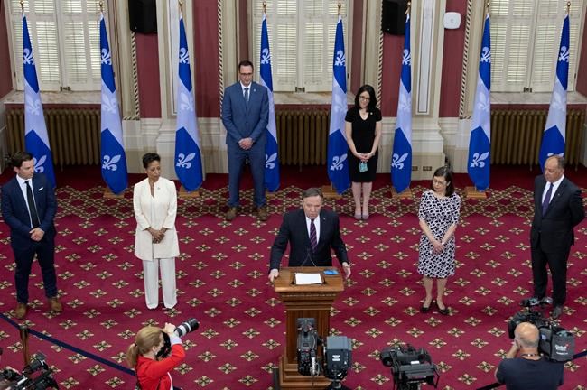 Quebec premier replaces health minister, makes other major cabinet changes | iNFOnews.ca
