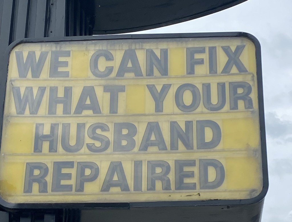 iN PHOTOS: Hilarious signs spotted on roads in Thompson-Okanagan | iNwheels