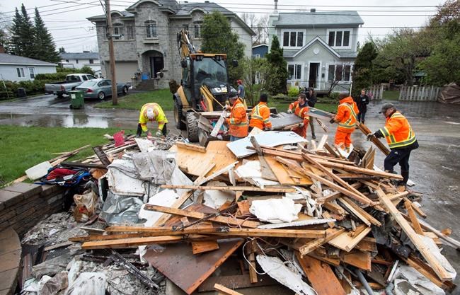 Quebec announces increase in financial assistance for flood victims | iNFOnews.ca