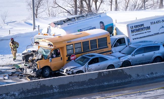 Two dead, others seriously injured in massive pileup south of Montreal: police | iNFOnews.ca
