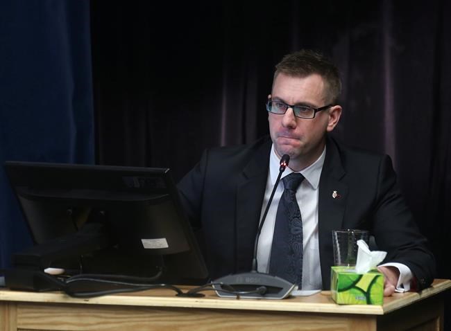 Officer tells inquiry he thought he'd be shot: 'This is going to hurt' | iNFOnews.ca Officer tells inquiry he thought he'd be shot: 'This is going to hurt' | iNFOnews.ca