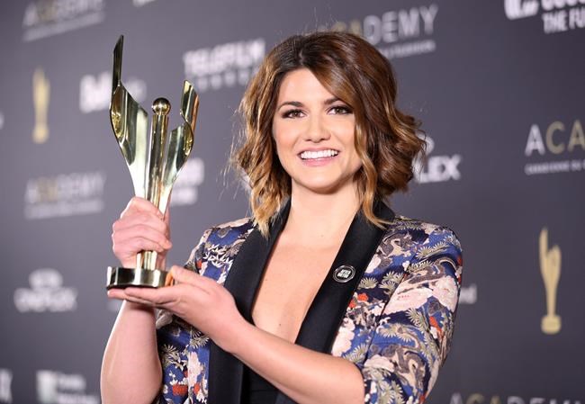 'Representation matters,' says fans' choice winner Elise Bauman of 'Carmilla' | iNFOnews.ca 'Representation matters,' says fans' choice winner Elise Bauman of 'Carmilla' | iNFOnews.ca