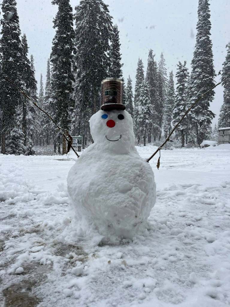 iN PHOTOS: Snowmen built with first winter snowfalls in Kamloops, Okanagan | iNFOnews.ca iN PHOTOS: Snowmen built with first winter snowfalls in Kamloops, Okanagan | iNFOnews.ca