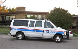 Calgary's freemen "embassy" empty - landlord preparing to reclaim premises | iNFOnews.ca CP25224490