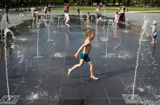 6 people drown, hundreds seek medical help in Lithuania heat | iNFOnews.ca